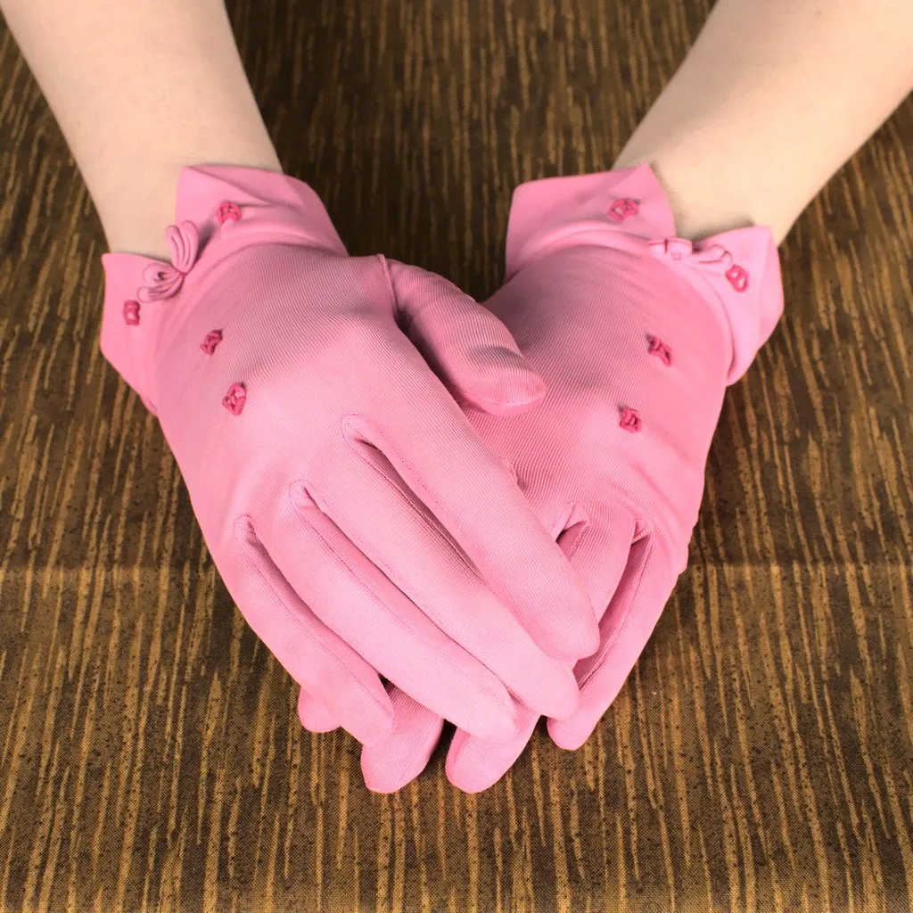 Short Pink Embroidered Gloves